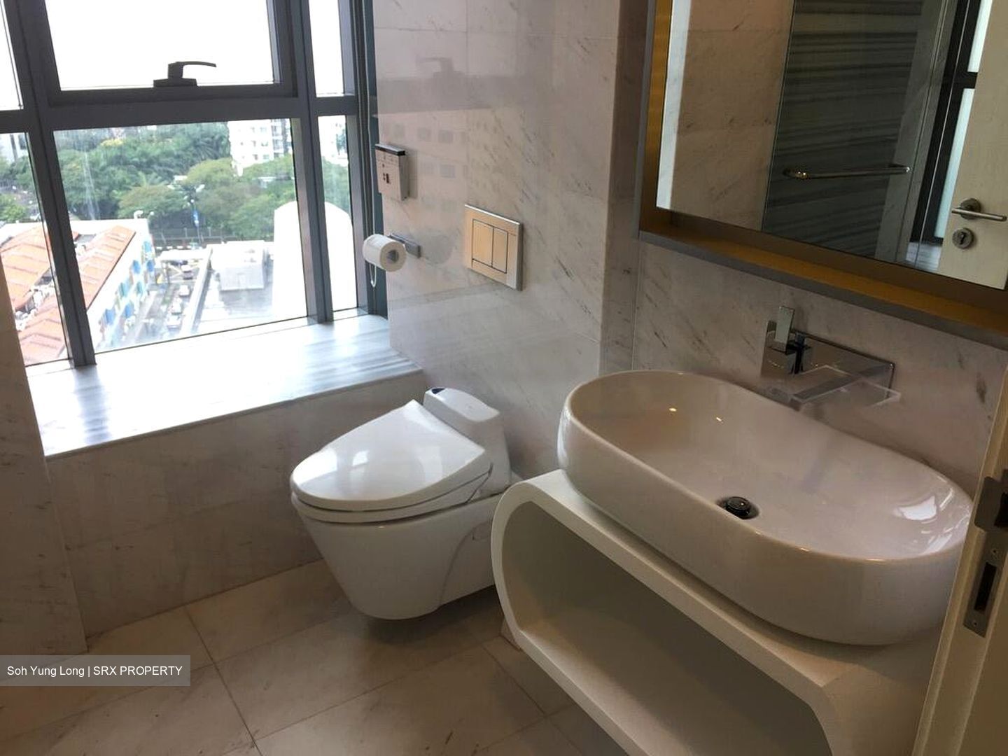 Lincoln Suites (D11), Condominium #464538671